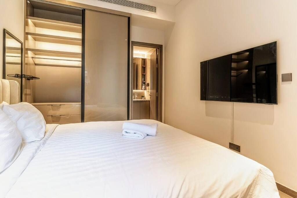 The Rixx Superior Apartment@d1/pool/gym/security Căn hộ