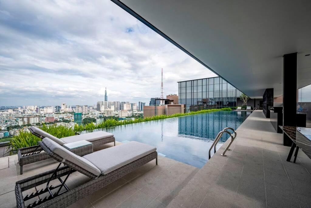 The Rixx Superior Apartment@d1/pool/gym/security Căn hộ *